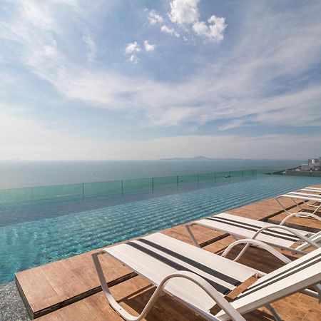 The Riviera Jomtien Sea View Apartment Екстериор снимка