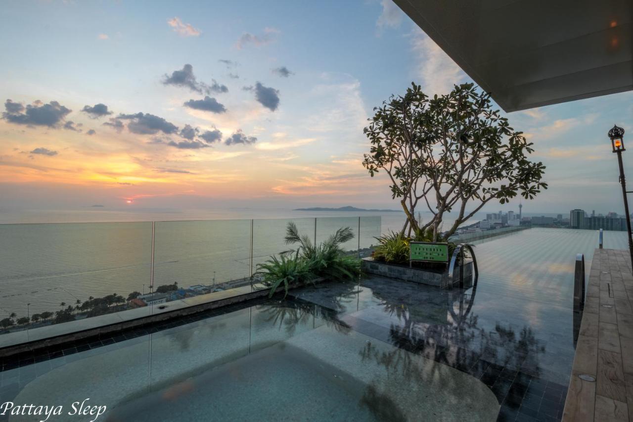 The Riviera Jomtien Sea View Apartment Екстериор снимка