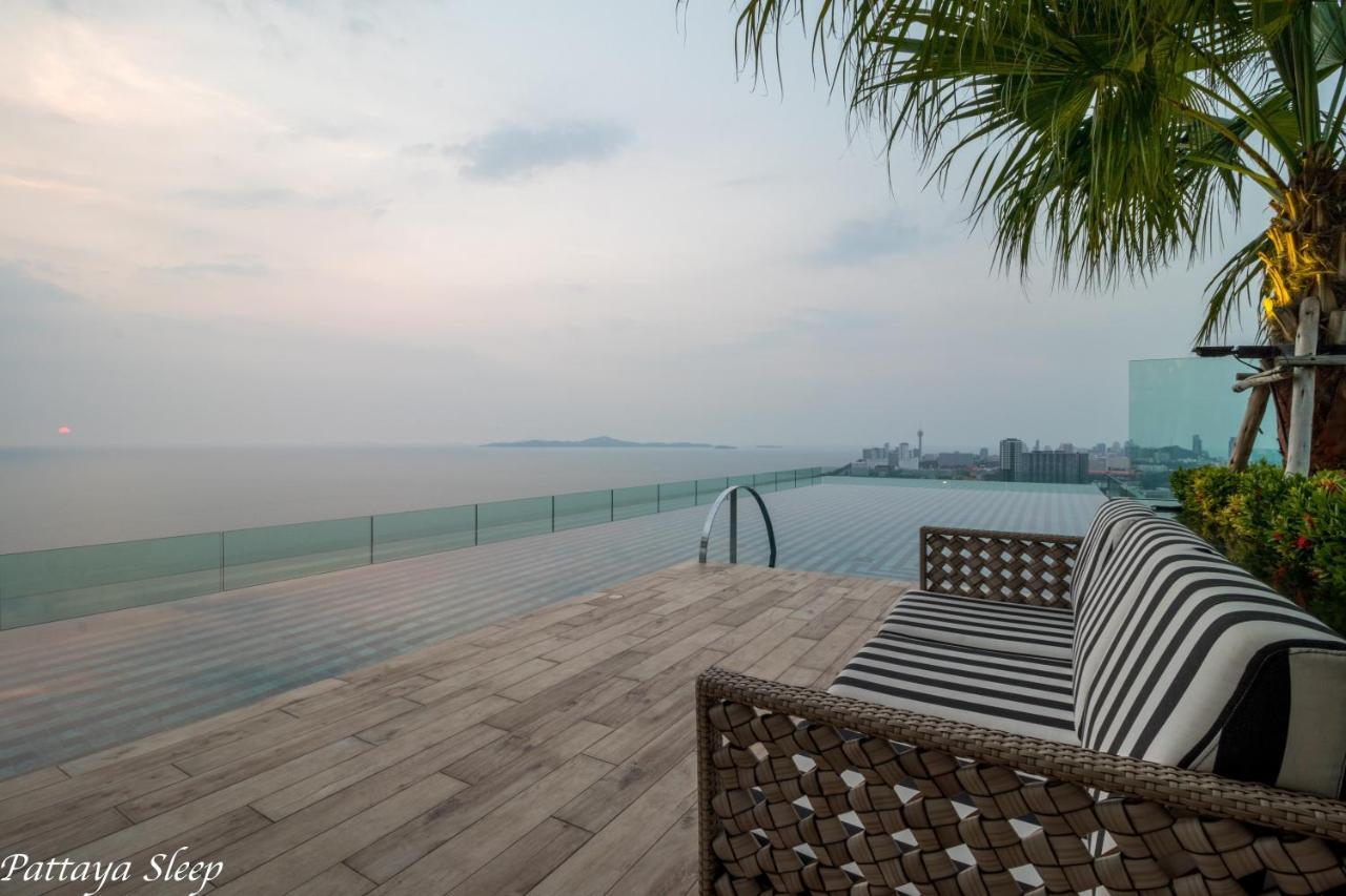 The Riviera Jomtien Sea View Apartment Екстериор снимка